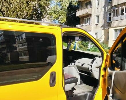 Желтый Рено Трафик, объемом двигателя 1.9 л и пробегом 307 тыс. км за 7800 $, фото 8 на Automoto.ua