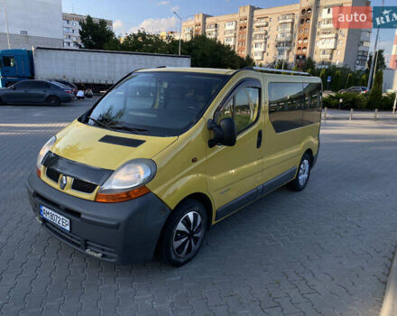 Желтый Рено Трафик, объемом двигателя 1.87 л и пробегом 420 тыс. км за 6200 $, фото 2 на Automoto.ua