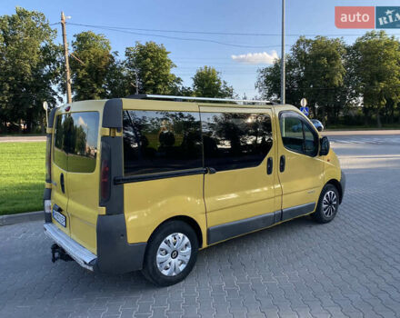 Желтый Рено Трафик, объемом двигателя 1.87 л и пробегом 420 тыс. км за 6200 $, фото 3 на Automoto.ua