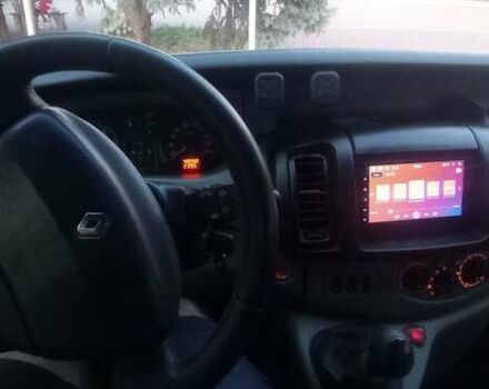 Желтый Рено Трафик, объемом двигателя 1.9 л и пробегом 415 тыс. км за 8900 $, фото 2 на Automoto.ua