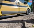Желтый Рено Трафик, объемом двигателя 2.5 л и пробегом 332 тыс. км за 9800 $, фото 5 на Automoto.ua