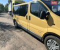 Желтый Рено Трафик, объемом двигателя 2.5 л и пробегом 386 тыс. км за 9000 $, фото 1 на Automoto.ua