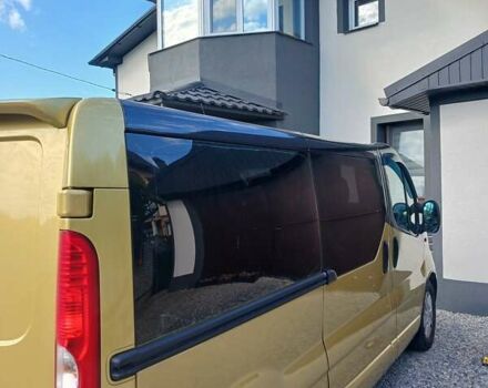 Жовтий Рено Трафік, об'ємом двигуна 1.9 л та пробігом 300 тис. км за 9900 $, фото 5 на Automoto.ua