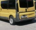 Желтый Рено Трафик, объемом двигателя 1.9 л и пробегом 350 тыс. км за 10000 $, фото 4 на Automoto.ua