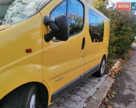 Желтый Рено Трафик, объемом двигателя 1.87 л и пробегом 416 тыс. км за 6000 $, фото 8 на Automoto.ua