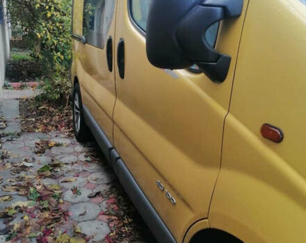 Желтый Рено Трафик, объемом двигателя 1.87 л и пробегом 416 тыс. км за 6000 $, фото 5 на Automoto.ua