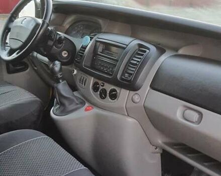 Желтый Рено Трафик, объемом двигателя 2 л и пробегом 187 тыс. км за 7800 $, фото 11 на Automoto.ua