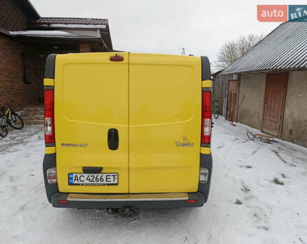 Жовтий Рено Трафік, об'ємом двигуна 2 л та пробігом 277 тис. км за 8900 $, фото 5 на Automoto.ua