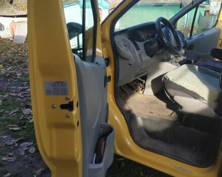 Желтый Рено Трафик, объемом двигателя 2 л и пробегом 241 тыс. км за 8200 $, фото 11 на Automoto.ua