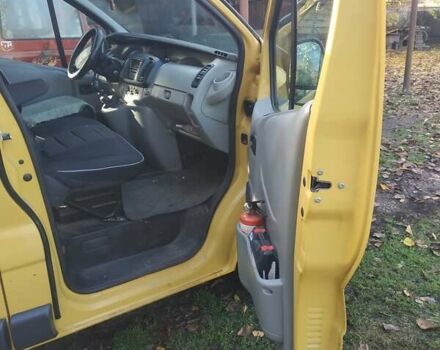 Желтый Рено Трафик, объемом двигателя 2 л и пробегом 241 тыс. км за 8200 $, фото 13 на Automoto.ua