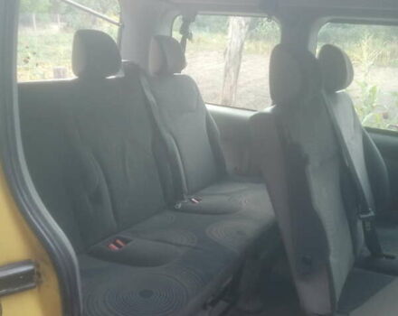 Рено Трафик 2008 в Луцке на Automoto.ua Желтый Рено Трафик, объемом двигателя 2 л и пробегом 356 тыс. км за 8600 $, фото 5 на Automoto.ua