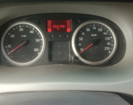 Рено Трафик 2008 в Луцке на Automoto.ua Желтый Рено Трафик, объемом двигателя 2 л и пробегом 356 тыс. км за 8600 $, фото 2 на Automoto.ua