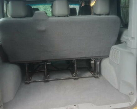 Рено Трафик 2008 в Луцке на Automoto.ua Желтый Рено Трафик, объемом двигателя 2 л и пробегом 356 тыс. км за 8600 $, фото 4 на Automoto.ua