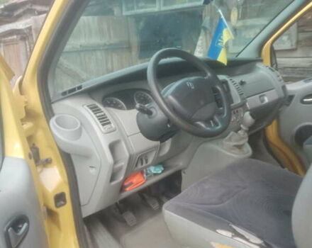 Рено Трафик 2008 в Луцке на Automoto.ua Желтый Рено Трафик, объемом двигателя 2 л и пробегом 356 тыс. км за 8600 $, фото 3 на Automoto.ua