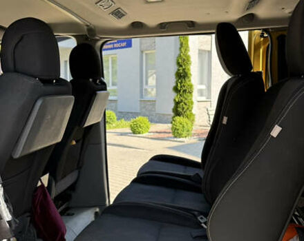 Жовтий Рено Трафік, об'ємом двигуна 2 л та пробігом 355 тис. км за 13000 $, фото 8 на Automoto.ua