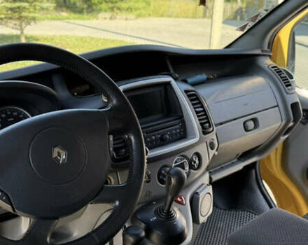 Жовтий Рено Трафік, об'ємом двигуна 2 л та пробігом 355 тис. км за 13000 $, фото 6 на Automoto.ua