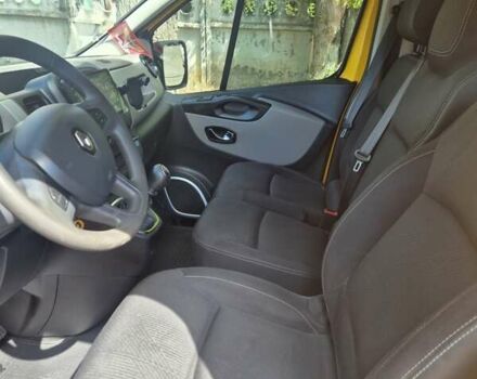 Желтый Рено Трафик, объемом двигателя 1.6 л и пробегом 200 тыс. км за 16500 $, фото 27 на Automoto.ua