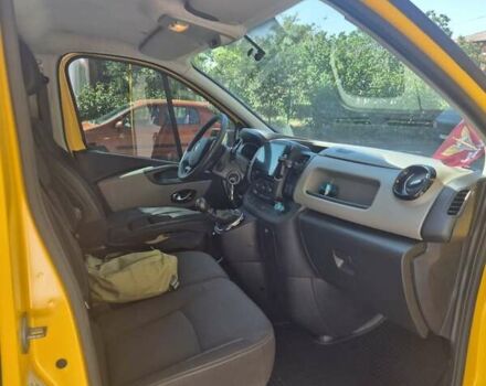 Желтый Рено Трафик, объемом двигателя 1.6 л и пробегом 200 тыс. км за 16500 $, фото 13 на Automoto.ua