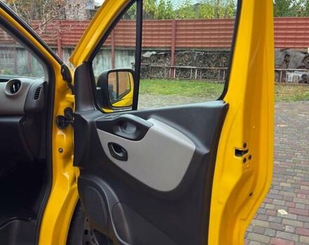 Рено Трафик 2017 в Прилуках на Automoto.ua Желтый Рено Трафик, объемом двигателя 1.6 л и пробегом 230 тыс. км за 12500 $, фото 4 на Automoto.ua