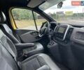 Желтый Рено Трафик, объемом двигателя 1.6 л и пробегом 290 тыс. км за 14336 $, фото 7 на Automoto.ua