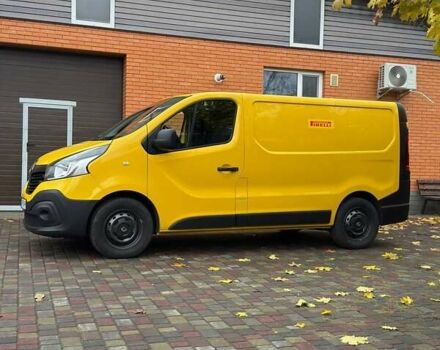 Рено Трафик 2017 в Прилуках на Automoto.ua Желтый Рено Трафик, объемом двигателя 1.6 л и пробегом 230 тыс. км за 12500 $, фото 3 на Automoto.ua