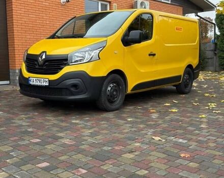 Рено Трафик 2017 в Прилуках на Automoto.ua Желтый Рено Трафик, объемом двигателя 1.6 л и пробегом 230 тыс. км за 12500 $, фото 2 на Automoto.ua