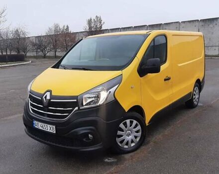 Жовтий Рено Трафік, об'ємом двигуна 1.6 л та пробігом 260 тис. км за 12500 $, фото 1 на Automoto.ua