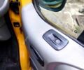 Желтый Рено Трафик, объемом двигателя 2.5 л и пробегом 340 тыс. км за 4500 $, фото 5 на Automoto.ua