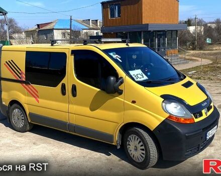 Желтый Рено Трафик, объемом двигателя 1.9 л и пробегом 0 тыс. км за 7300 $, фото 1 на Automoto.ua