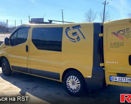 Желтый Рено Трафик, объемом двигателя 1.9 л и пробегом 0 тыс. км за 7300 $, фото 2 на Automoto.ua