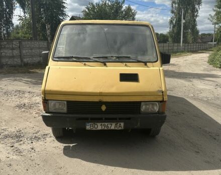 Жовтий Рено Трафік, об'ємом двигуна 1.7 л та пробігом 500 тис. км за 800 $, фото 1 на Automoto.ua