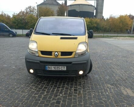 Желтый Рено Трафик, объемом двигателя 1.9 л и пробегом 573 тыс. км за 5500 $, фото 1 на Automoto.ua