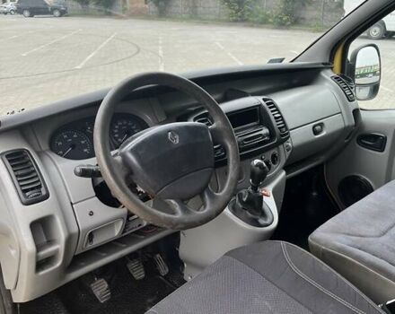 Рено Трафік 2002 у Городке на Automoto.ua Жовтий Рено Трафік, об'ємом двигуна 1.9 л та пробігом 400 тис. км за 2700 $, фото 1 на Automoto.ua