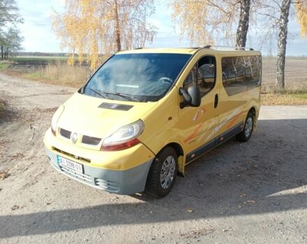 Желтый Рено Трафик, объемом двигателя 1.9 л и пробегом 471 тыс. км за 6800 $, фото 1 на Automoto.ua