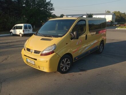 Рено Трафик 2004 в Киеве на Automoto.ua Желтый Рено Трафик, объемом двигателя 1.9 л и пробегом 406 тыс. км за 6600 $, фото 1 на Automoto.ua