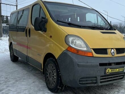 Желтый Рено Трафик, объемом двигателя 0 л и пробегом 385 тыс. км за 6600 $, фото 1 на Automoto.ua