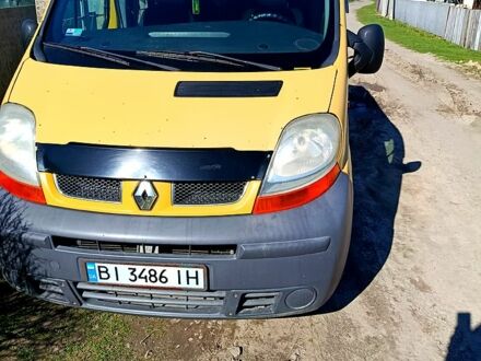 Жовтий Рено Трафік, об'ємом двигуна 2.5 л та пробігом 0 тис. км за 6000 $, фото 1 на Automoto.ua