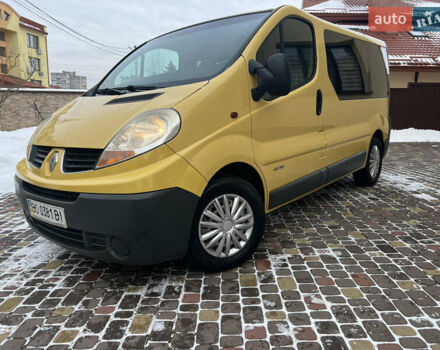 Жовтий Рено Трафік, об'ємом двигуна 2 л та пробігом 243 тис. км за 7750 $, фото 1 на Automoto.ua