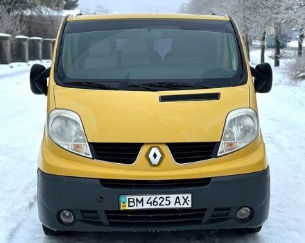 Желтый Рено Трафик, объемом двигателя 2 л и пробегом 29200 тыс. км за 9000 $, фото 1 на Automoto.ua