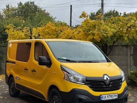 Рено Трафик 2017 в Прилуках на Automoto.ua Желтый Рено Трафик, объемом двигателя 1.6 л и пробегом 230 тыс. км за 12500 $, фото 1 на Automoto.ua