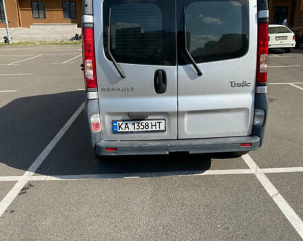 Сірий Рено Трафік, об'ємом двигуна 2.46 л та пробігом 300 тис. км за 6500 $, фото 2 на Automoto.ua