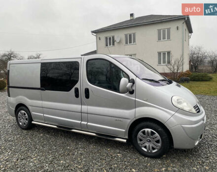 Серый Рено Трафик, объемом двигателя 2 л и пробегом 300 тыс. км за 13800 $, фото 12 на Automoto.ua