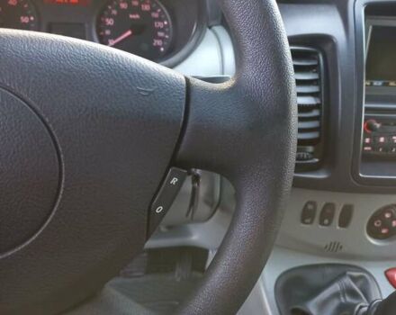 Серый Рено Трафик, объемом двигателя 2 л и пробегом 235 тыс. км за 13750 $, фото 26 на Automoto.ua