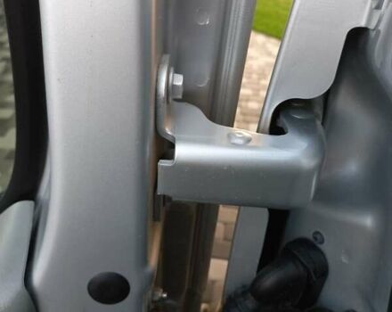 Серый Рено Трафик, объемом двигателя 2 л и пробегом 235 тыс. км за 13750 $, фото 41 на Automoto.ua