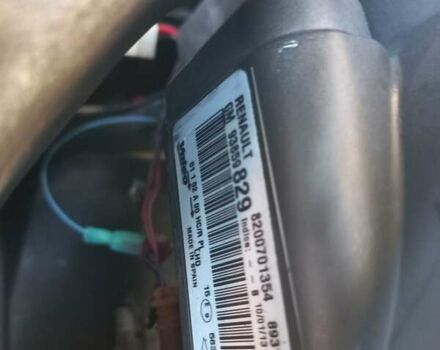 Серый Рено Трафик, объемом двигателя 2 л и пробегом 235 тыс. км за 13750 $, фото 62 на Automoto.ua