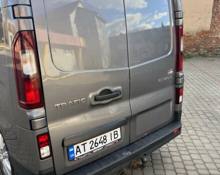 Сірий Рено Трафік, об'ємом двигуна 1.6 л та пробігом 309 тис. км за 11600 $, фото 9 на Automoto.ua