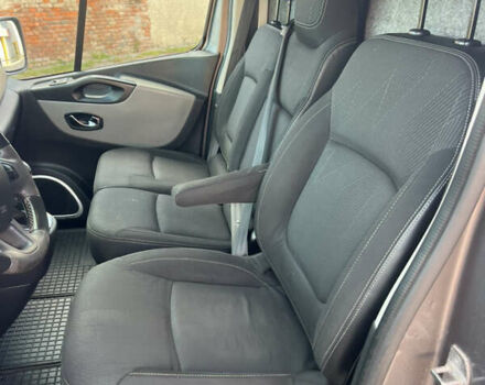 Сірий Рено Трафік, об'ємом двигуна 1.6 л та пробігом 309 тис. км за 11600 $, фото 28 на Automoto.ua