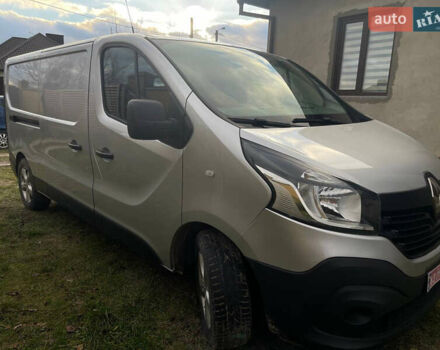 Серый Рено Трафик, объемом двигателя 1.6 л и пробегом 290 тыс. км за 12500 $, фото 2 на Automoto.ua