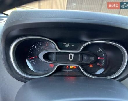 Серый Рено Трафик, объемом двигателя 1.6 л и пробегом 207 тыс. км за 13500 $, фото 10 на Automoto.ua