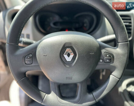 Серый Рено Трафик, объемом двигателя 1.6 л и пробегом 204 тыс. км за 12999 $, фото 18 на Automoto.ua